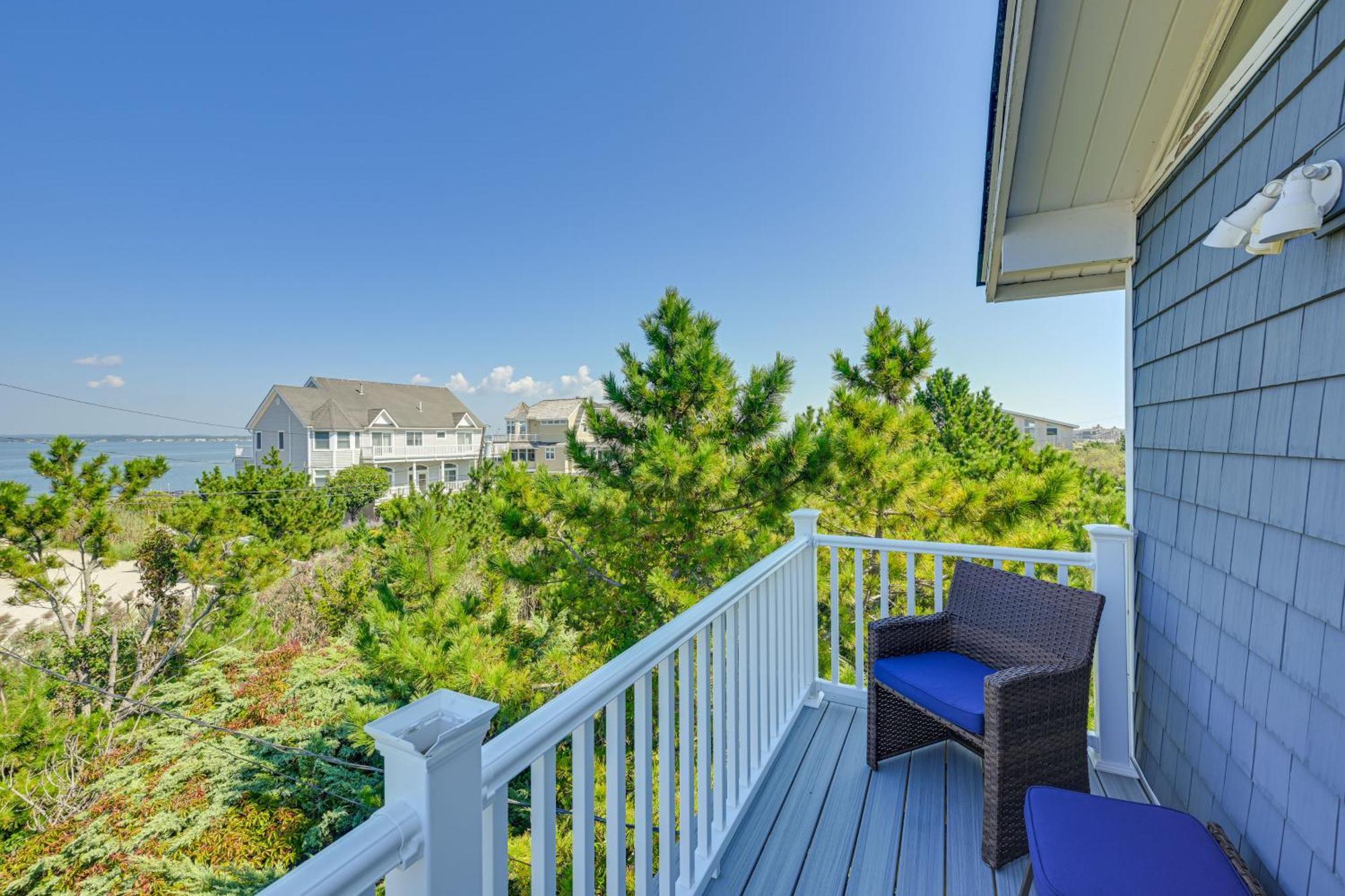 Westhampton Beach Home With Deck And Ocean Views! 외부 사진